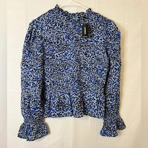 Express NWT Leopard Print Smocked Balloon Sleeve Peplum Top - Picture 4 of 10